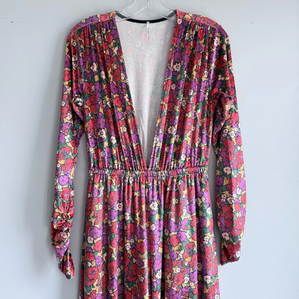 Free People Giselle Velvet Billowy Wide Leg Jumpsuit Deep V Neck Floral Print S - Picture 7 of 16